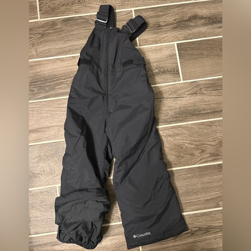 Columbia black snow bib little kid size 4/5.